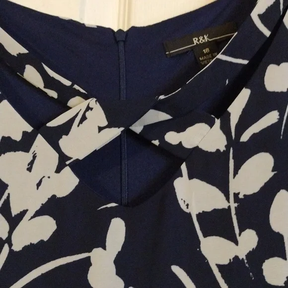 Maxi dress - Picture 5 of 6